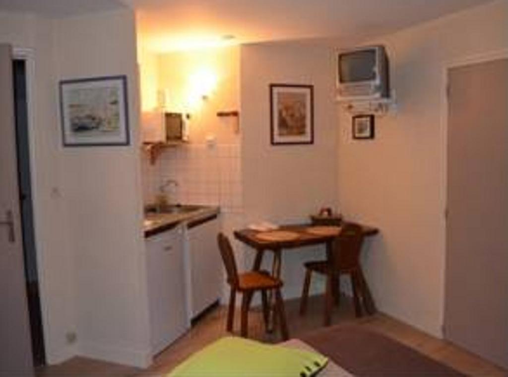 Les Locations Du Puits Bed & Breakfast Rochefort-en-Terre Exterior foto