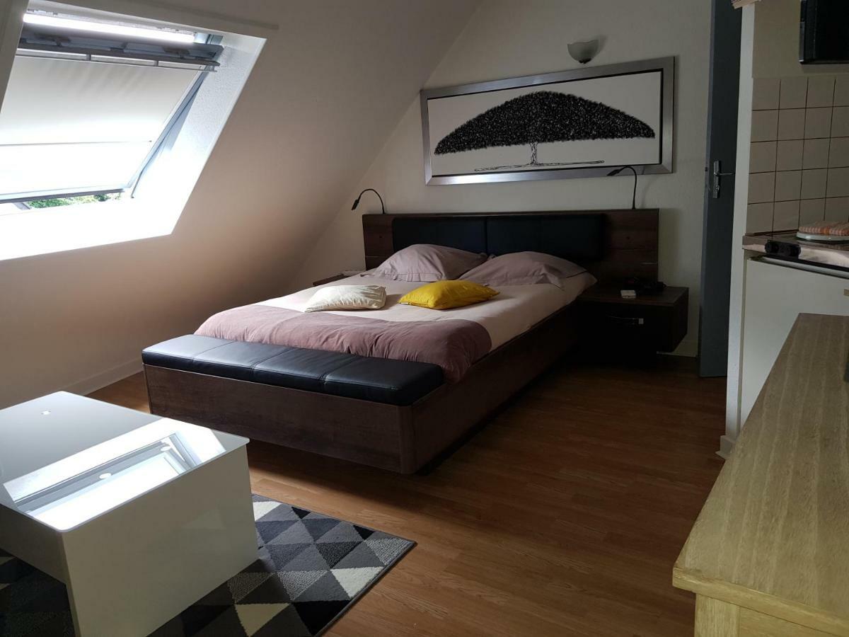 Les Locations Du Puits Bed & Breakfast Rochefort-en-Terre Exterior foto